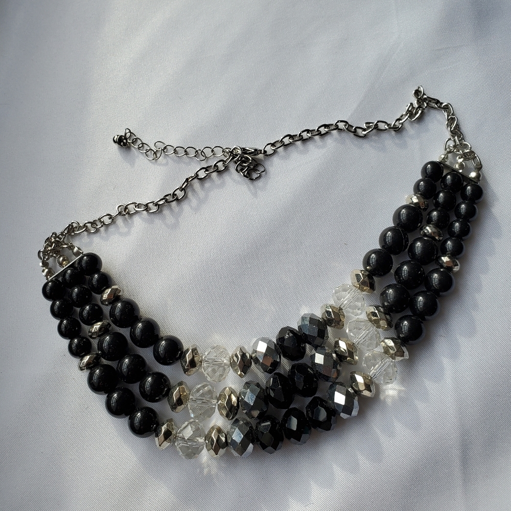 Black elegant evening necklace